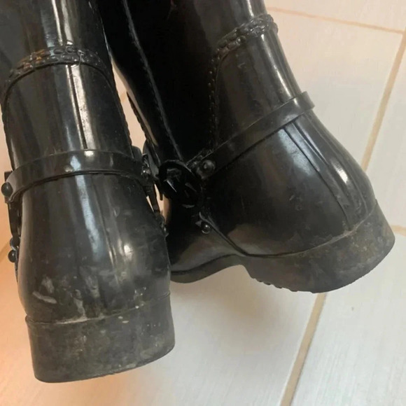 Michael Kors Fulton Harness Tall  Black Glossy Equestrian Rain Boots 8 - Picture 2 of 11